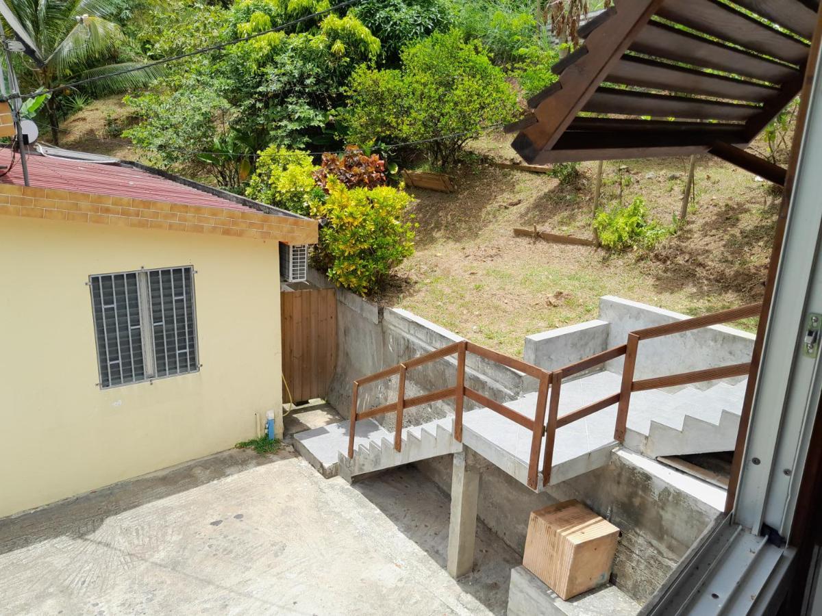 La Poulette Amazonienne Villa Riviere-Pilote Exterior photo